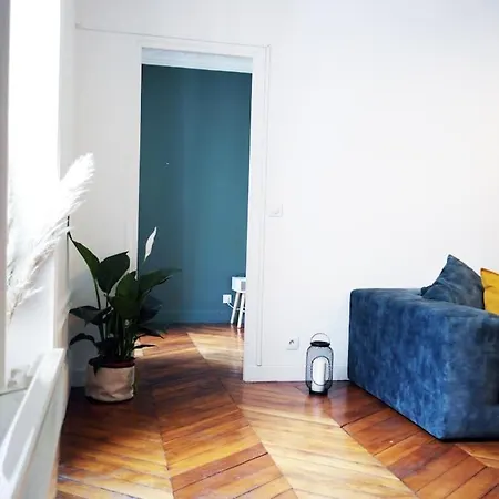 Haussmanannien Cosy - République *