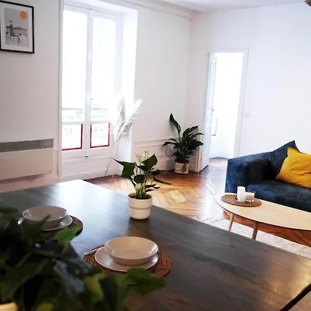 Haussmanannien Cosy - République Parigi